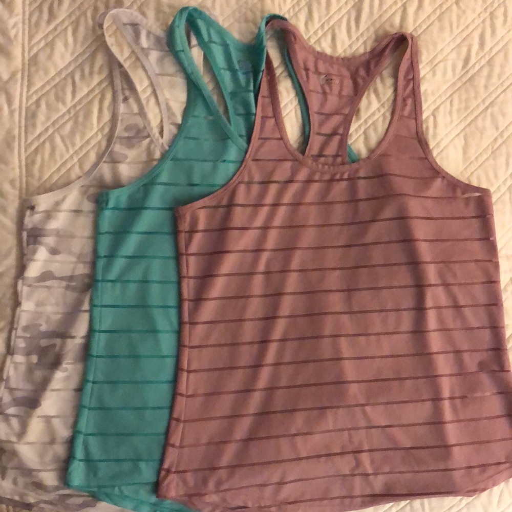 Zyia Active Havana racer back tanks Small